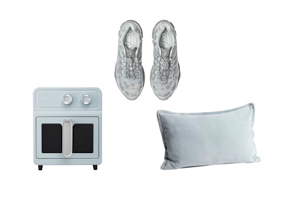 Air fryer; “Gel- Cumulus 16 x Cecilie Bahnsen” sneakers; “Evelyn” cushion.  