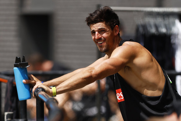 Scott Pendlebury will lead the Magpies again on the field in 2022.