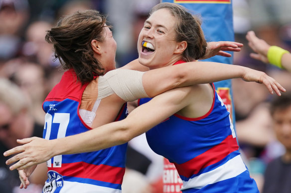 Danielle Marshall's first kick in AFLW was a goal.
