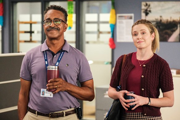  Tim Meadows as Gregg and Harriet Dyer as Colette in DMV.