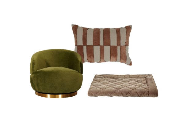 “Cuddle” chair; “Carnaby” cushion; Bedspread.
