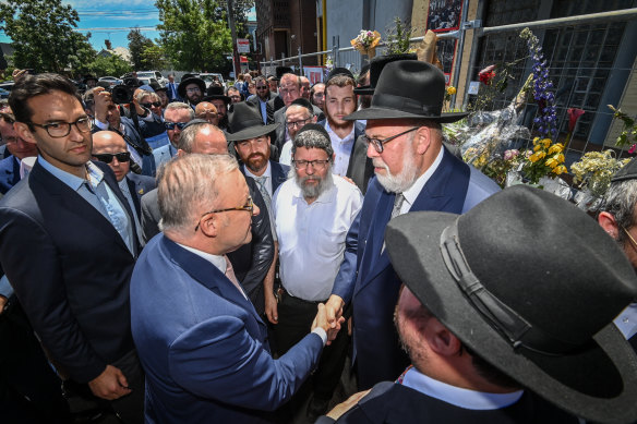 Prime Minister Anthony Albanese at the Adass Israel synagogue.
