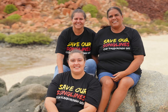 Murujuga traditional custodians Raelene Cooper and Josie Alec want Tanya Plibersek to act to protect their heritage.