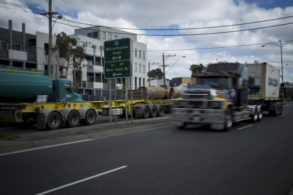 Trucks on Francis Street, Yarraville, in 2018.