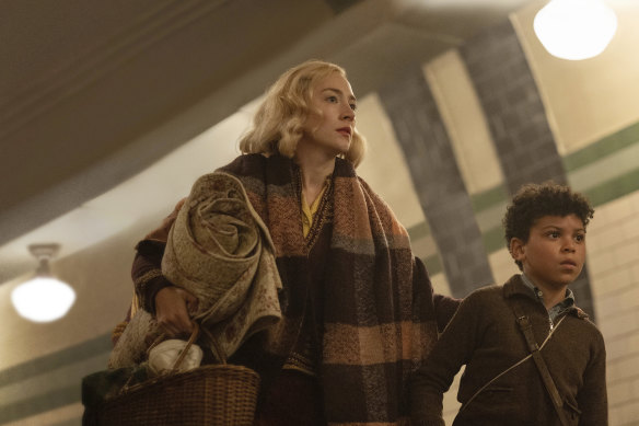 Saoirse Ronan and Elliott Heffernan in <i>Blitz</i>.