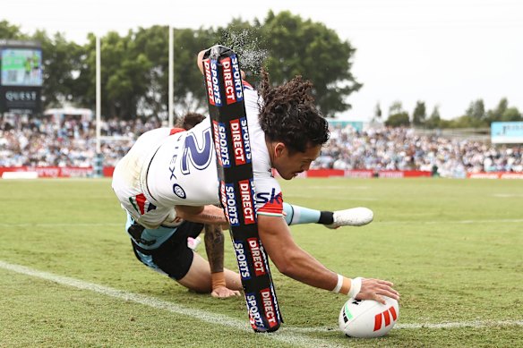 Dallin Watene-Zelezniak scored his third try against the Sharks.