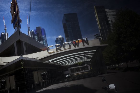 Crown said that it received the proposal from Oaktree, which would be providing the $3 billion funding via “a structured instrument with the proceeds to be used by Crown to buy-back some or all of the Crown shares”  held by Mr Packer’s private company Consolidated Press Holdings.
