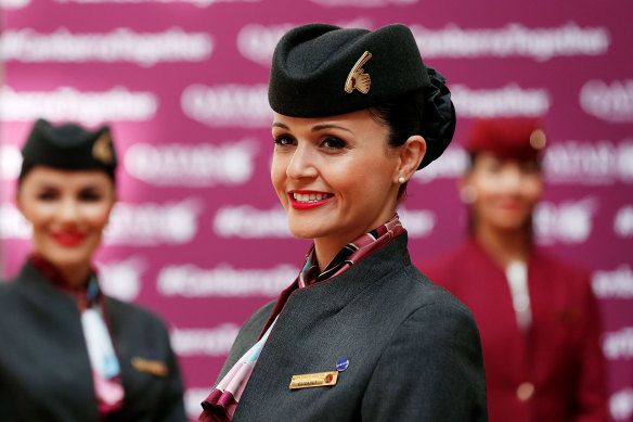 Your hat must be 1.5 centimetres above your eyebrows.