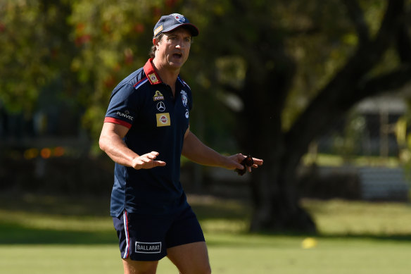 Bulldogs coach Luke Beveridge says confusion is widespread on sling tackles.