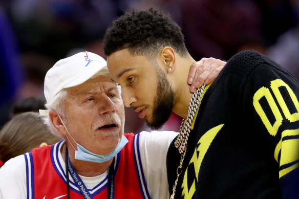 Ben Simmons talks with a 76ers fan in Philadelphia.