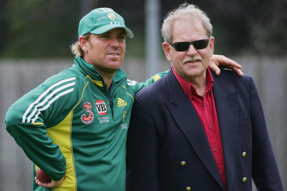 Shane Warne with Terry Jenner in 2005.