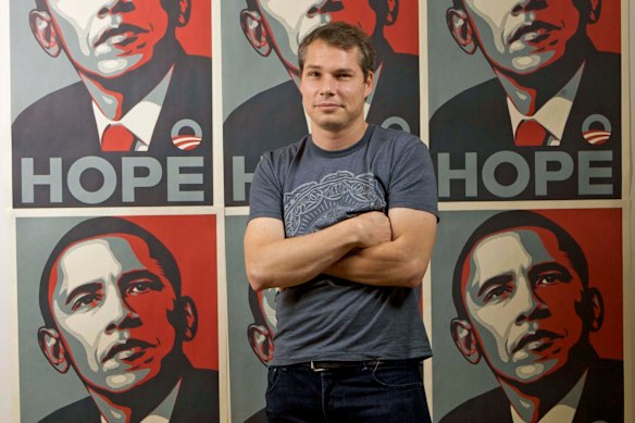 LA street artist Shepard Fairey poses with his Barack Obama Hope artwork in 2009.