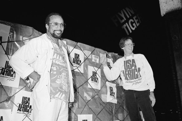 Quincy Jones and Ken Kragen at an event for the USA for Africa Foundation, on June 9, 1985. 