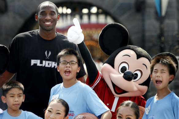 Bryant on a visit to Hong Kong Disneyland in 2006. 