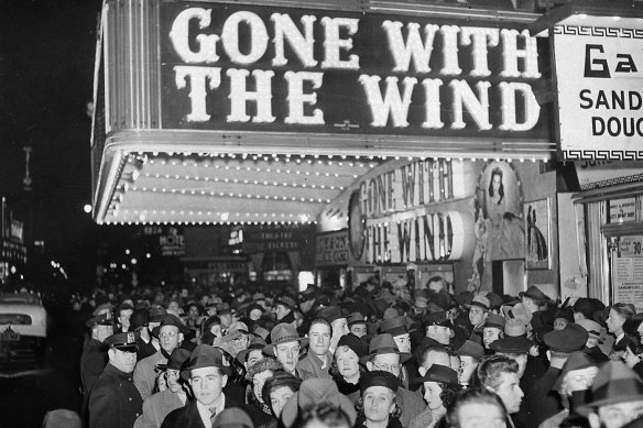 A large crowd at the premiere of Gone With the Wind in New York in 1939.  