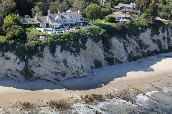 The photo of Barbra Streisand’s Malibu mansion in California.