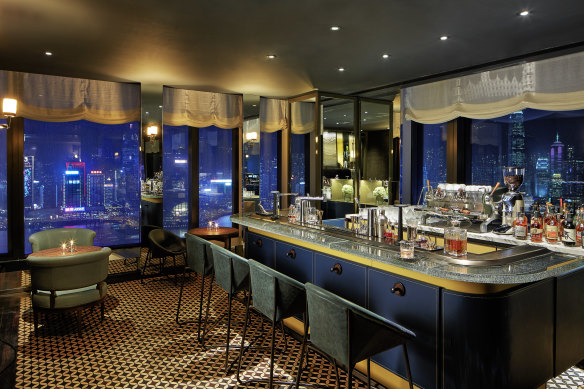 Rosewood Hotel bar, DarkSide.