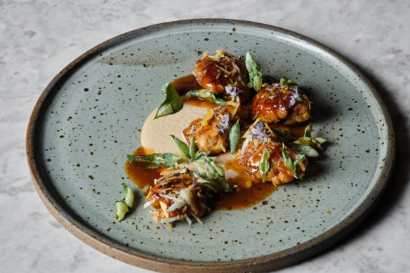 Lamb sweetbread with macadamia, and saltbush.