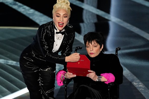 Minnelli says Lady Gaga “humiliated her” backstage before their appearance at the 2022 Oscars.