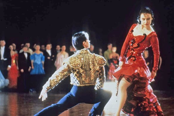 Paul Mercurio and Tara Morice  in <i>Strictly Ballroom.