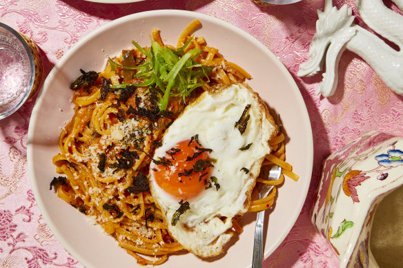 This cheesy pasta is sweet, spicy, salty and savoury.