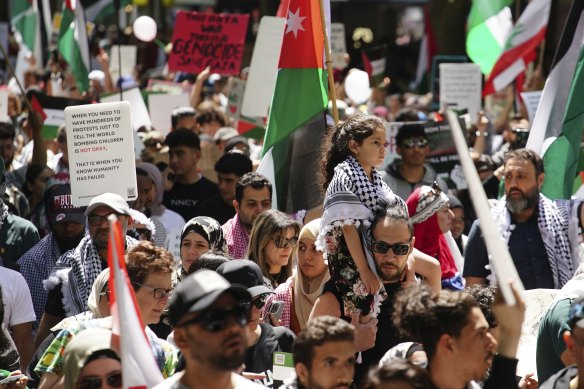 People at the pro-Palestine rally in Melbourne on Sunday.