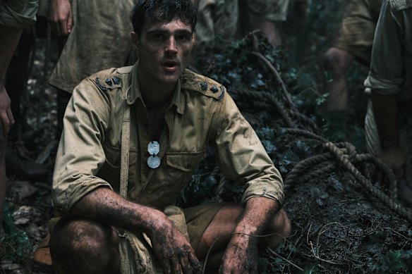 Jacob Elordi as Dorrigo Evans, an Australian soldier taken prisoner by the Japanese and forced to labour on the Burma railway.