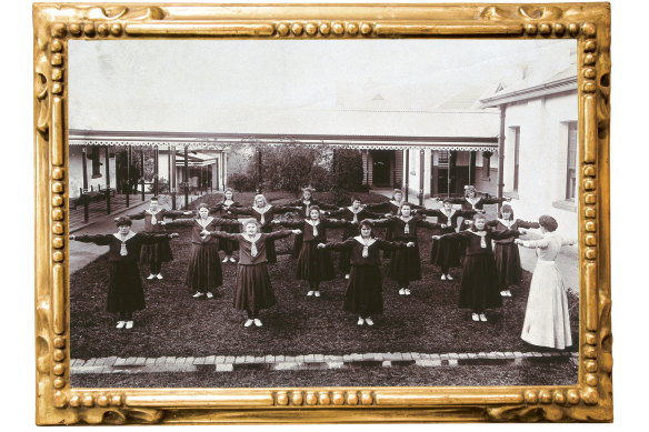 Patients exercising at Kew Asylum. 