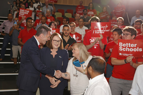 NSW Labor Leader Chris Minns joins Donna Davis, centre, candidate for Parramatta.