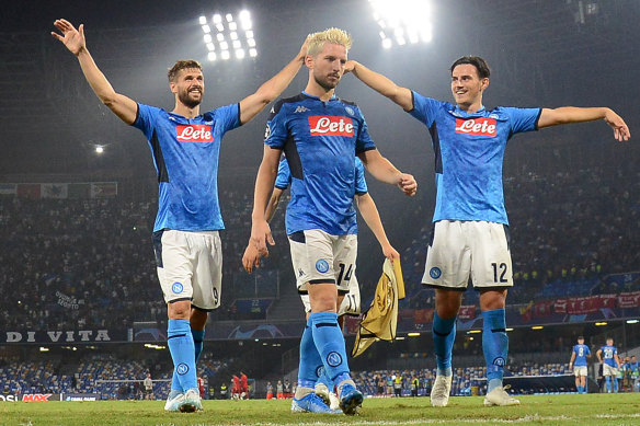 Fernando Llorente, Dries Mertens and Eljif Elmas celebrate Napoli's win.