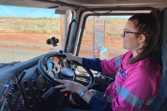 Kersti Jones  is now a truck driver after her childhood was spent  crisscrossing Western Australia with her truck-driving mum Heather.