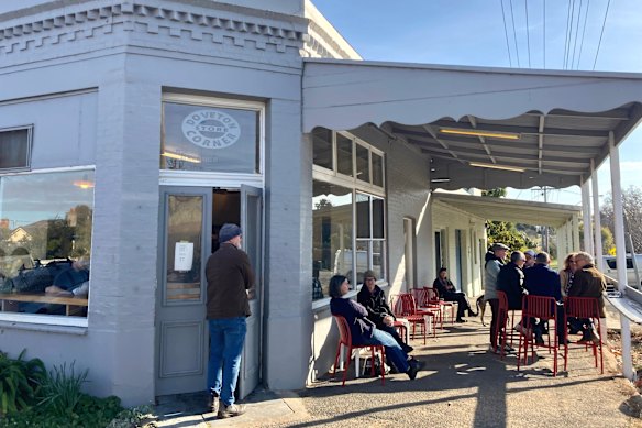 Outside the Hargraves Street cafe.