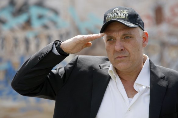 Tom Sizemore salutes in honour of Memorial Day at the Mexican-American All Wars Memorial in Los Angeles in 2011.