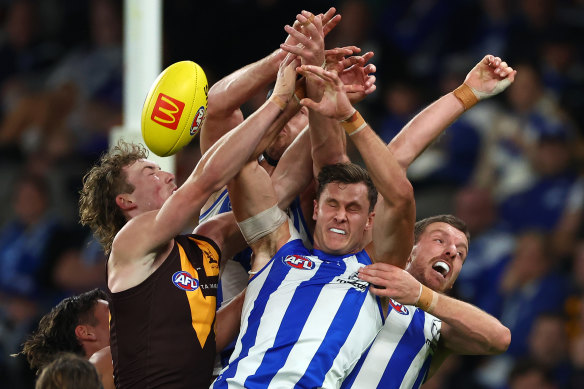 North Melbourne v Hawthorn.