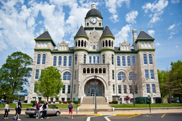 Carthage Courthouse.