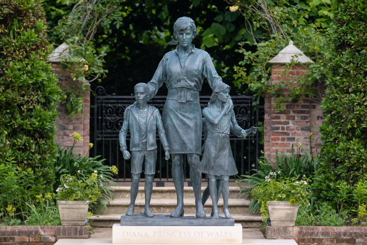 Princess Diana Statue Unveiled By, Bronze Garden Statues Brisbane