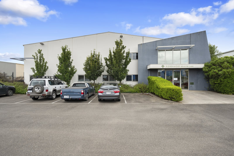 High-yielding commercial properties better bet than housing