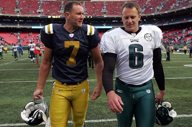 Australian punters Ben Graham #7 of the New York Jets and Sav Rocca #6 of the Philadelphia Eagles in 2007.