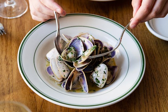 Goolwa pipis, Manzanilla sherry, garlic and parsley.