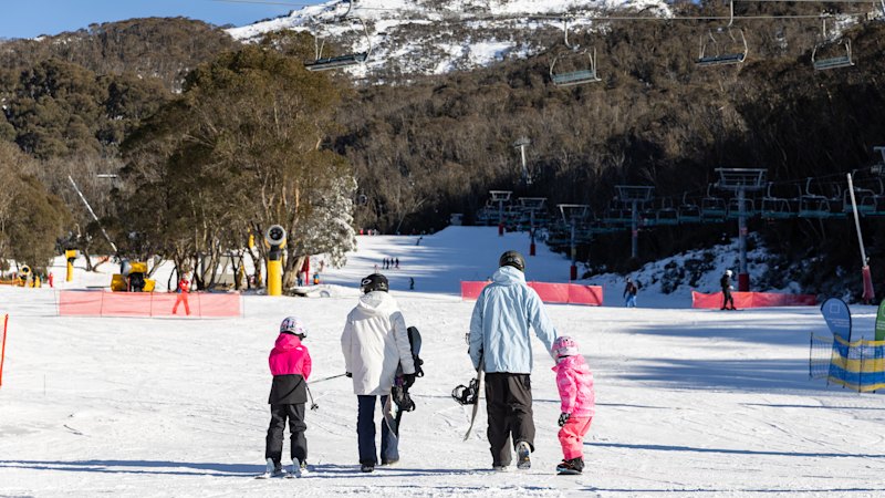 Rising temperatures reduce snow coverage, affecting tourism prospects across Australia