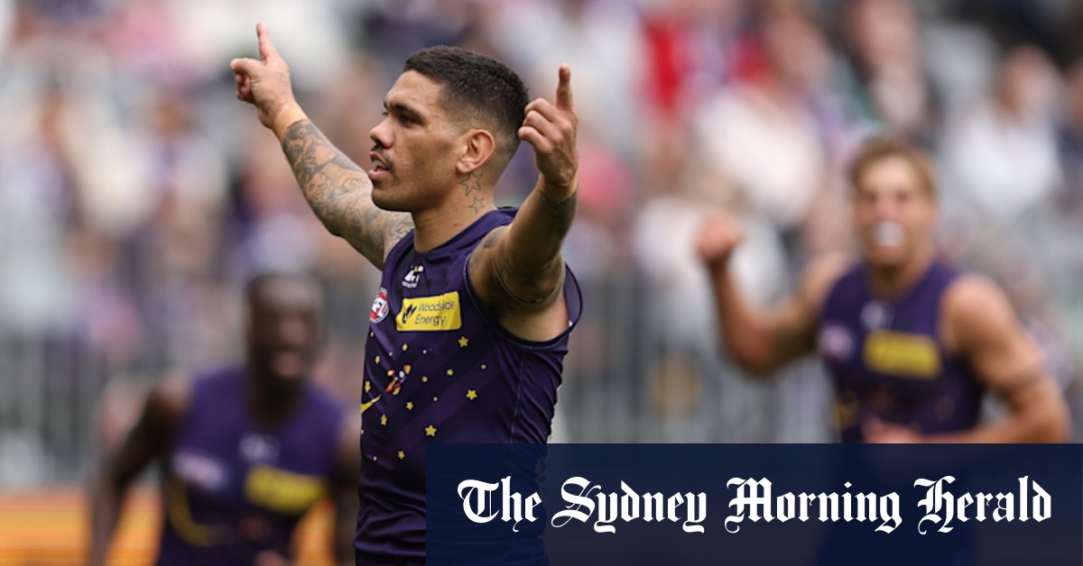 ‘Let me drink from that cup’: Walters has last request of Freo teammates