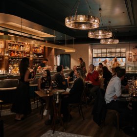 Inside Maydanoz.