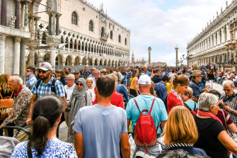 On holiday in Italy, I caught a pickpocket red-handed