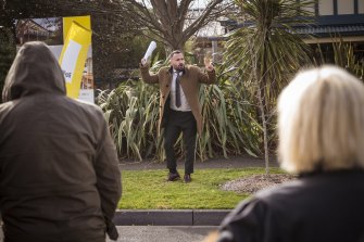 Ray White Altona auctioneer Richard Anile works with the crowd in Maribyrnong.