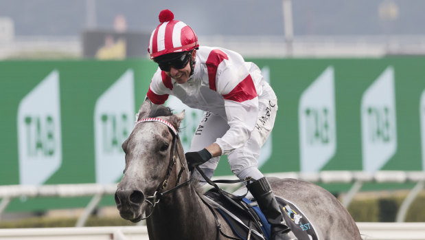 Kerrin McEvoy can’t stop smiling as he steers Classique Legend to victory in the 2020 Everest.