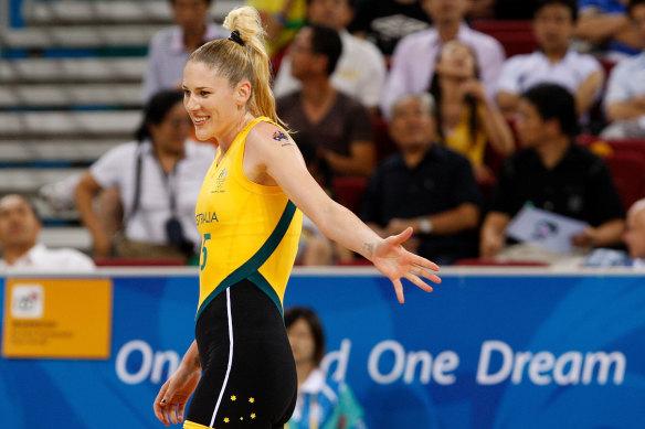 Australian basketball legend Lauren Jackson wearing the bodysuit.