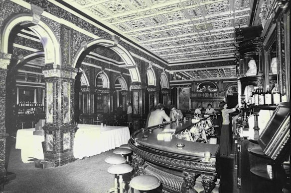 The reassembled Marble Bar, photographed in 1977.