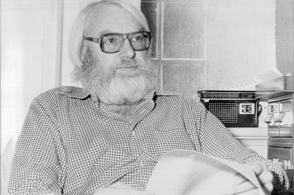 David Stratton in 1980, during his tenure as director of the Sydney Film Festival.
