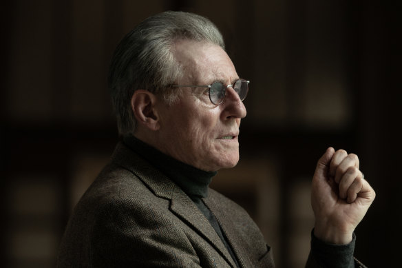 Gabriel Byrne as Samuel Beckett in Dance First.