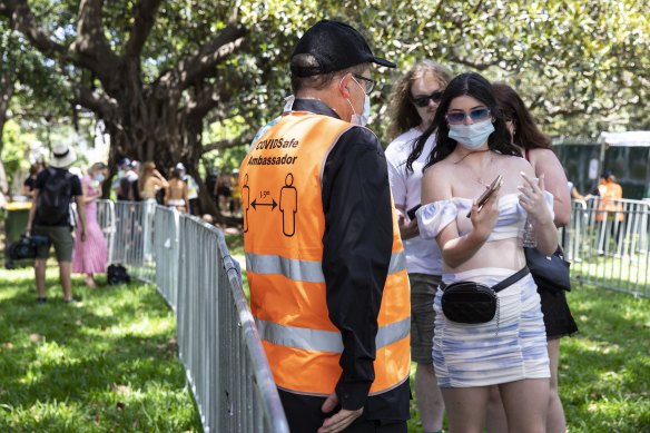 The surge in Omicron cases didn’t prevent revellers attending the Field Day music festival in Sydney on New Year’s Day.